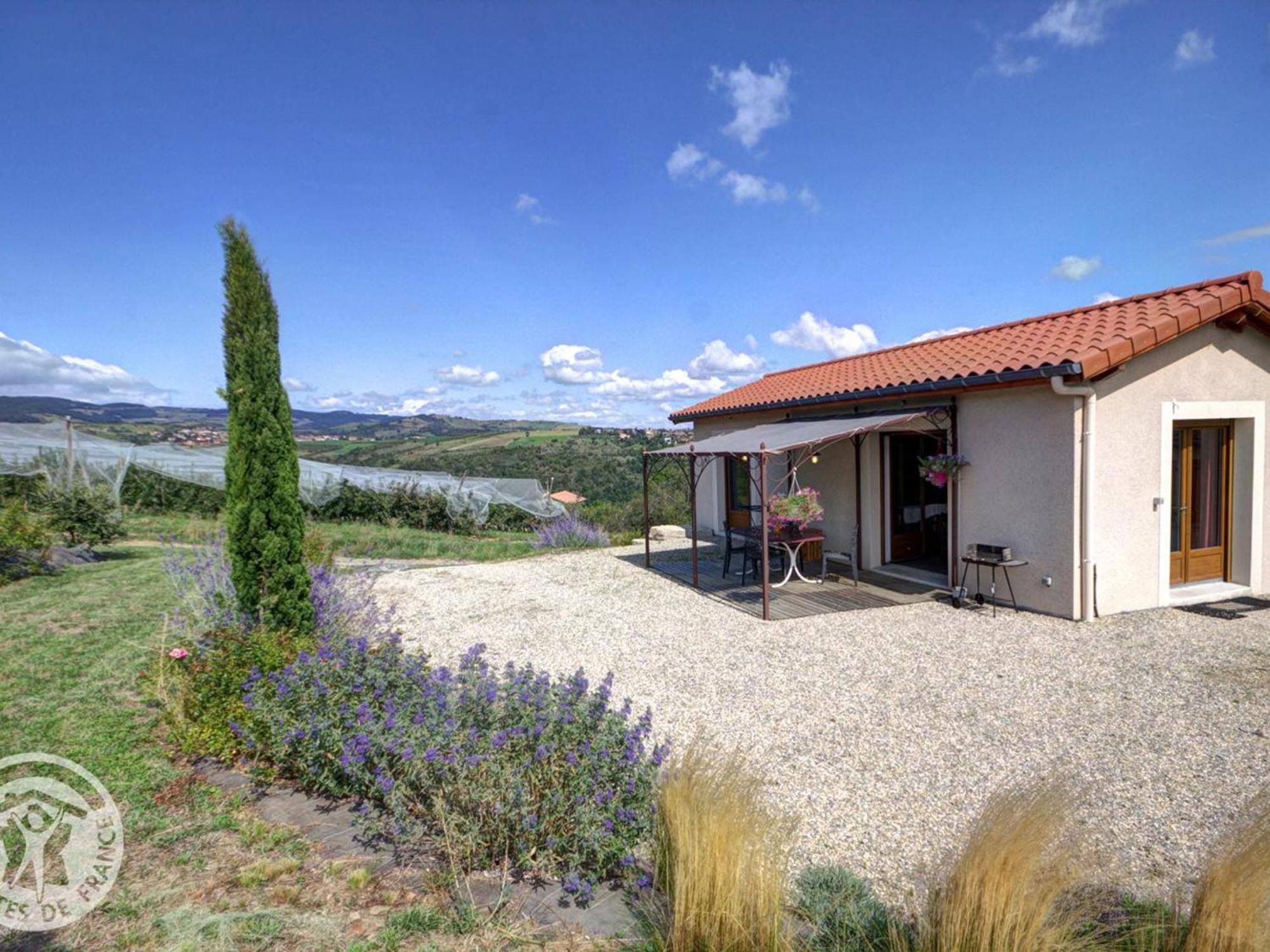 Gite Tout Equipe Avec Terrasse, Jardin Et Prestations De Qualite Pres De Genilac - Fr-1-496-114 Dış mekan fotoğraf